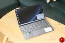 Asus Zenbook Q407IQ 8.jpg