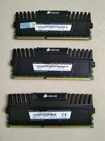 ram corsair tan den 4G 1600 pc.jpg