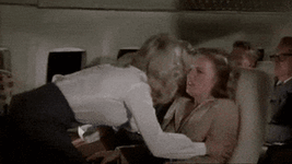 RDT_20251023_0629486013652715508800740.gif