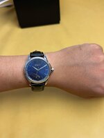 z7208662357999_709e81acf09f0ef675311bbc4af2899a.jpg