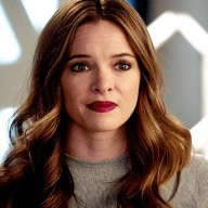 Caitlin Snow