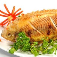 cô gái cô đơn xinh đẹp